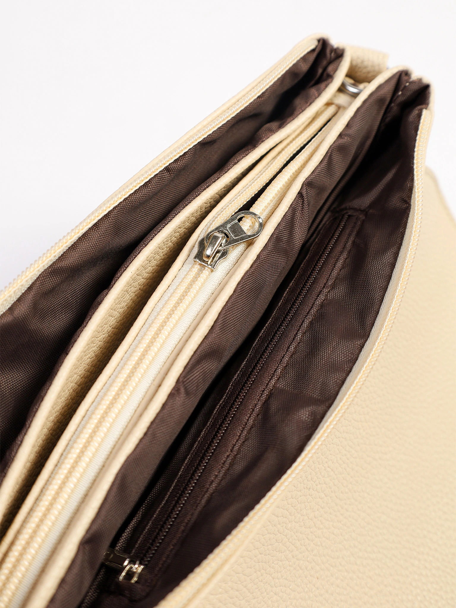 Сумка-кроссбоди со съемной ручкой в ассортименте